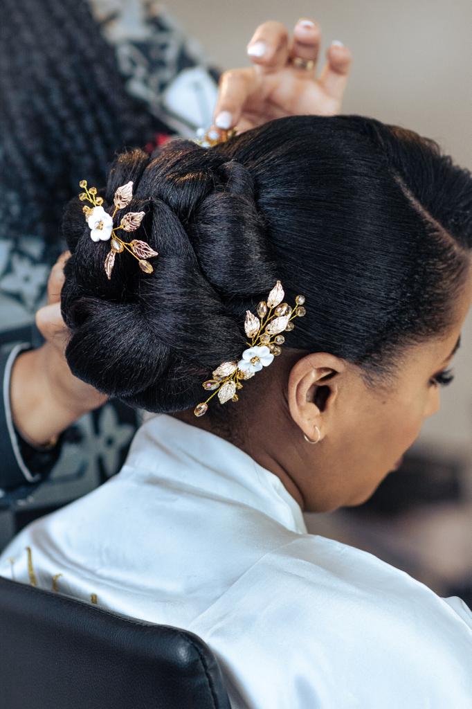 IMG-20220702-WA0048 chignon bas mariée cheveux afro